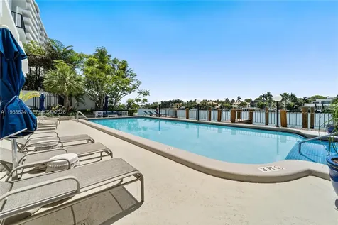 5640 Collins Avenue Miami Beach FL 33140