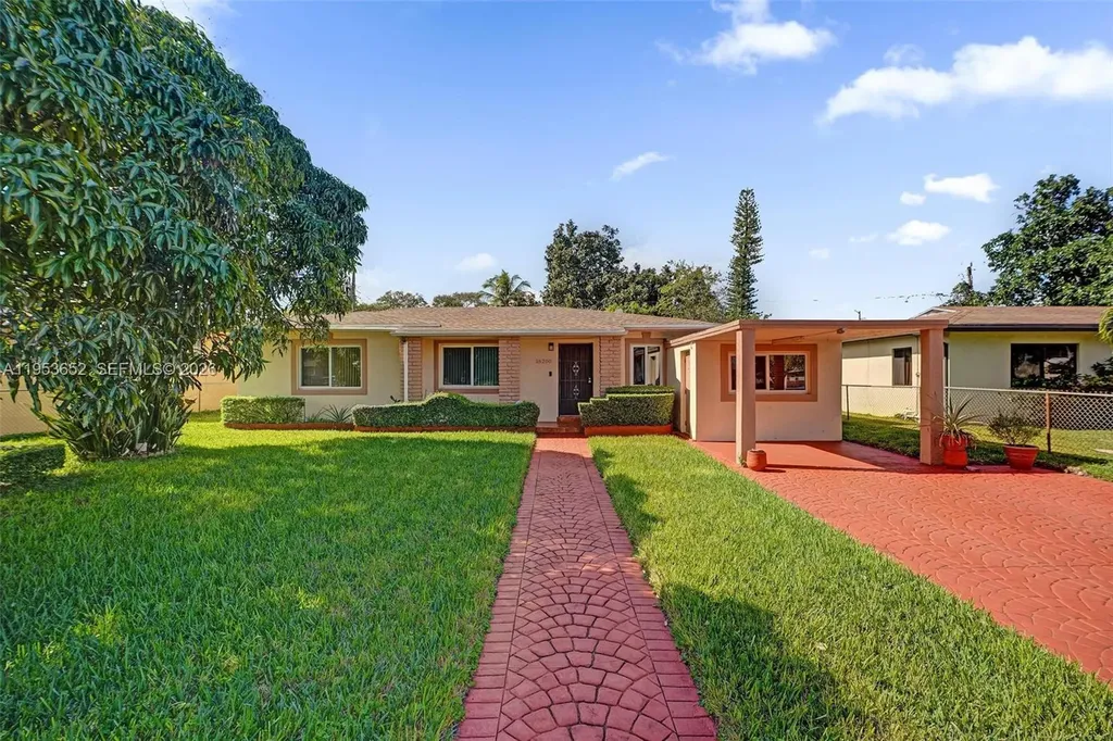 16200 NE 8th Court North Miami Beach FL 33162
