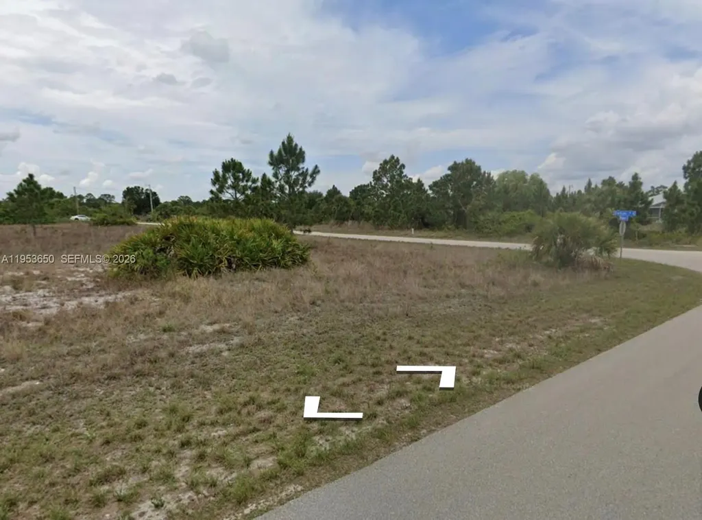 1250 Cellini Lehigh Acres FL 33974