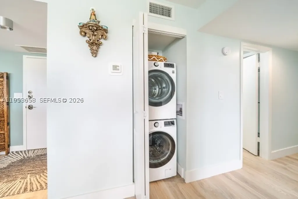 2500 NE 48th Lane Fort Lauderdale FL 33308