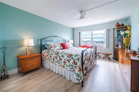 2500 NE 48th Lane Fort Lauderdale FL 33308