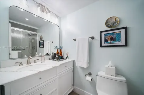 2500 NE 48th Lane Fort Lauderdale FL 33308