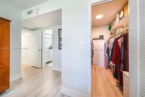 2500 NE 48th Lane Fort Lauderdale FL 33308