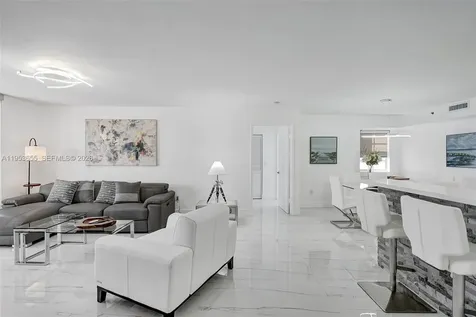 19601 E Country Club Drive Aventura FL 33180