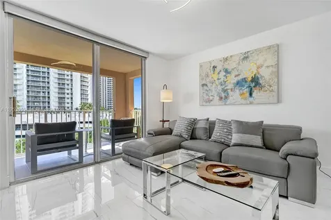 19601 E Country Club Drive Aventura FL 33180