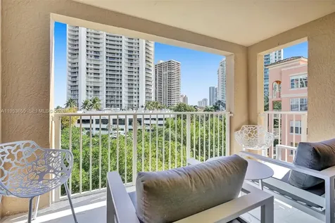 19601 E Country Club Drive Aventura FL 33180