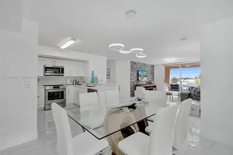 19601 E Country Club Drive Aventura FL 33180