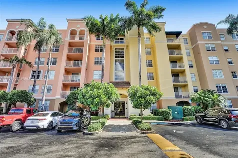 19601 E Country Club Drive Aventura FL 33180