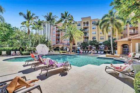 19601 E Country Club Drive Aventura FL 33180
