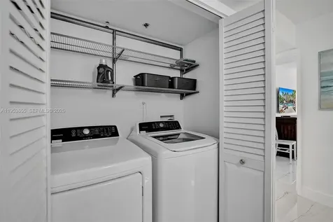 19601 E Country Club Drive Aventura FL 33180