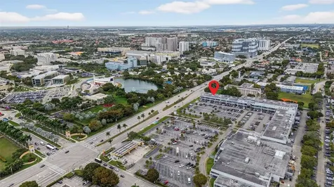 Beauty Salon Suites For Rent Now Right In Front Of Fiu Publix Shopping Miami FL 33174