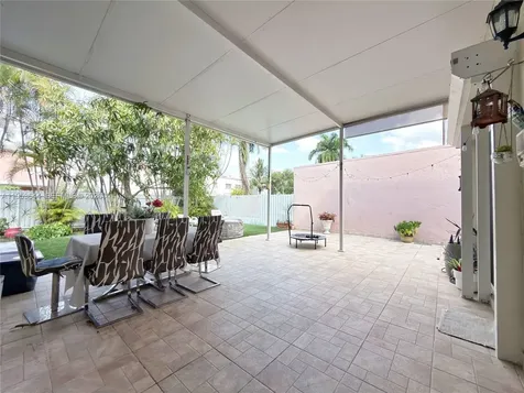 12415 NW 7th Street Miami FL 33182