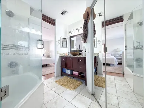 12415 NW 7th Street Miami FL 33182