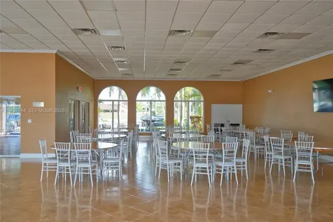 12415 NW 7th Street Miami FL 33182