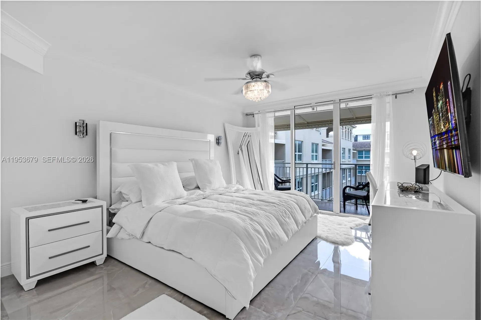 99 SE Mizner Boulevard Boca Raton FL 33432