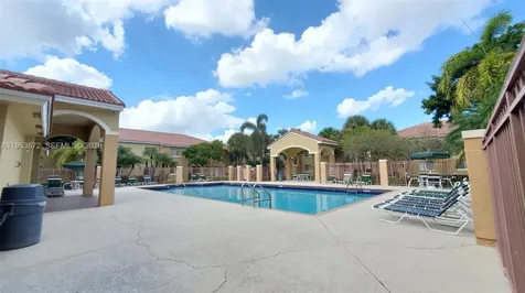 640 NW 79th Avenue Pembroke Pines FL 33024
