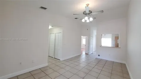 640 NW 79th Avenue Pembroke Pines FL 33024