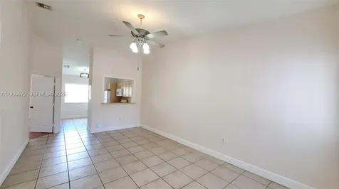 640 NW 79th Avenue Pembroke Pines FL 33024