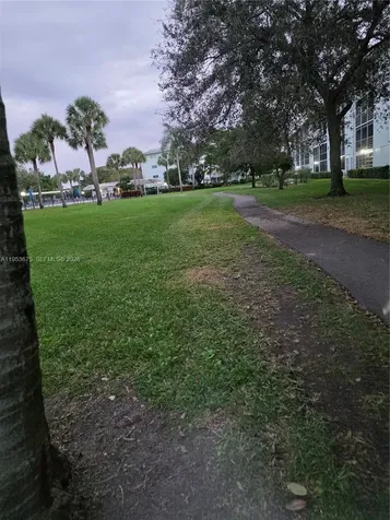 2805 Victoria Way Coconut Creek FL 33066