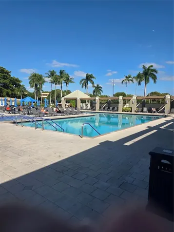 2805 Victoria Way Coconut Creek FL 33066