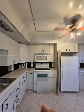 2805 Victoria Way Coconut Creek FL 33066