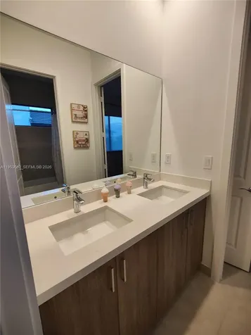 5077 Gambero Way Naples FL 34142