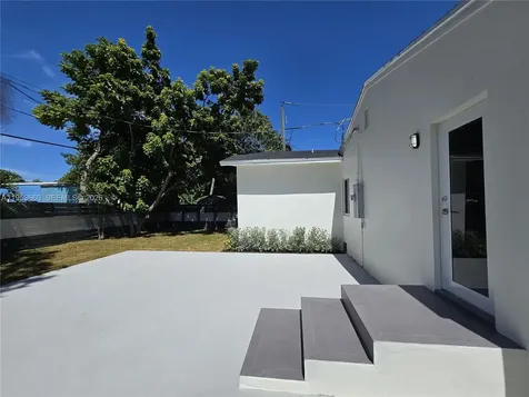 765 NW 45th Street Miami FL 33127
