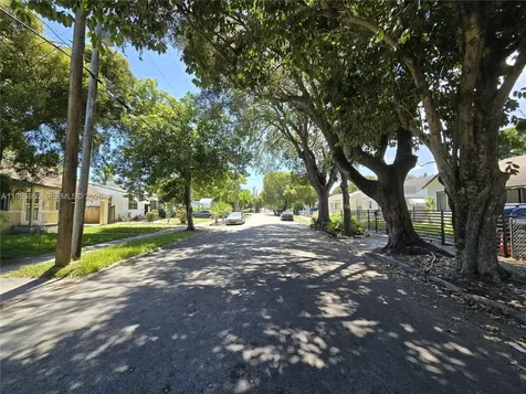 765 NW 45th Street Miami FL 33127