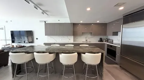 465 Brickell Avenue Miami FL 33131