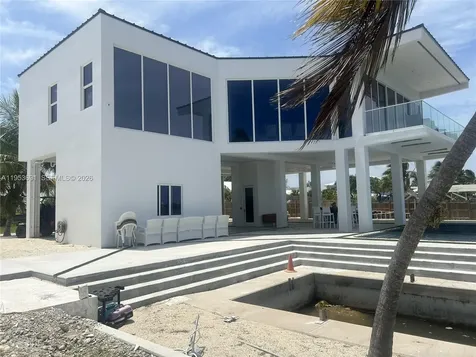 1553 Sunrise Drive Big Pine FL 33043