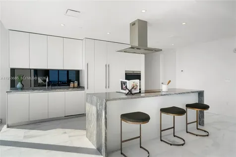 700 NE 26th Terrace Miami FL 33137
