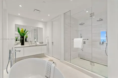 700 NE 26th Terrace Miami FL 33137