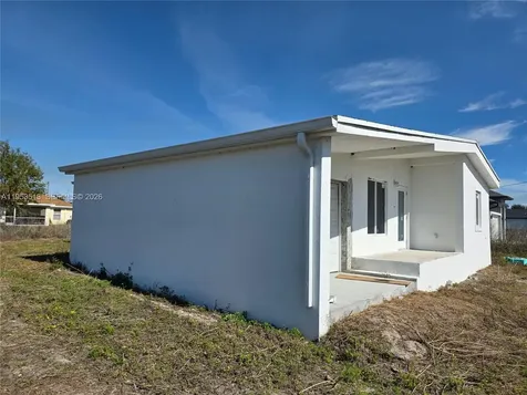 3030 SW 39th Street Lehigh Acres FL 33976