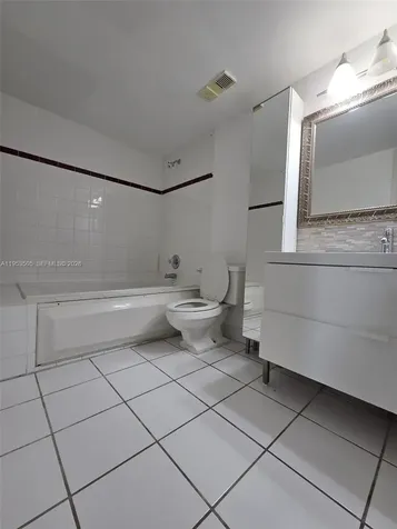 2401 Collins Avenue Miami Beach FL 33140