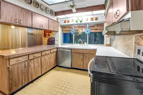 20250 SW 157th Avenue Miami FL 33187