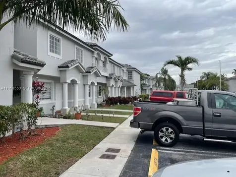 14212 SW 121st Place Miami FL 33186