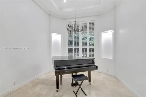 8244 Lakeview Drive West Palm Beach FL 33412