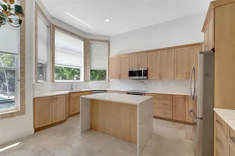 8244 Lakeview Drive West Palm Beach FL 33412