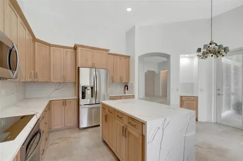 8244 Lakeview Drive West Palm Beach FL 33412