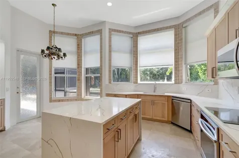 8244 Lakeview Drive West Palm Beach FL 33412