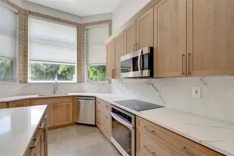 8244 Lakeview Drive West Palm Beach FL 33412