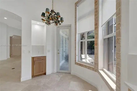 8244 Lakeview Drive West Palm Beach FL 33412