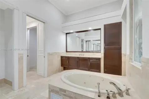 8244 Lakeview Drive West Palm Beach FL 33412