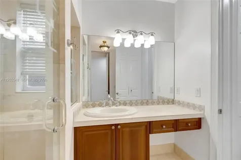 8244 Lakeview Drive West Palm Beach FL 33412
