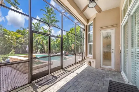 8244 Lakeview Drive West Palm Beach FL 33412