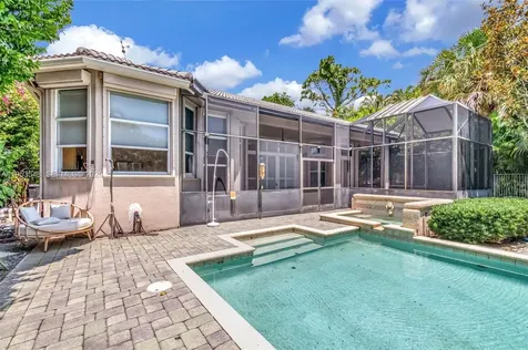 8244 Lakeview Drive West Palm Beach FL 33412