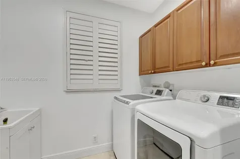 8244 Lakeview Drive West Palm Beach FL 33412