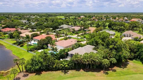 8244 Lakeview Drive West Palm Beach FL 33412