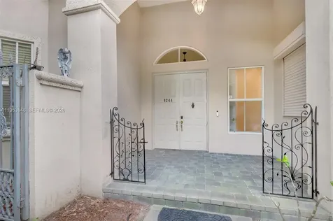 8244 Lakeview Drive West Palm Beach FL 33412