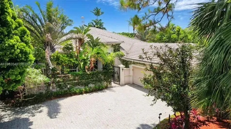 8244 Lakeview Drive West Palm Beach FL 33412